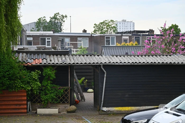Schuurbrand snel onder controle