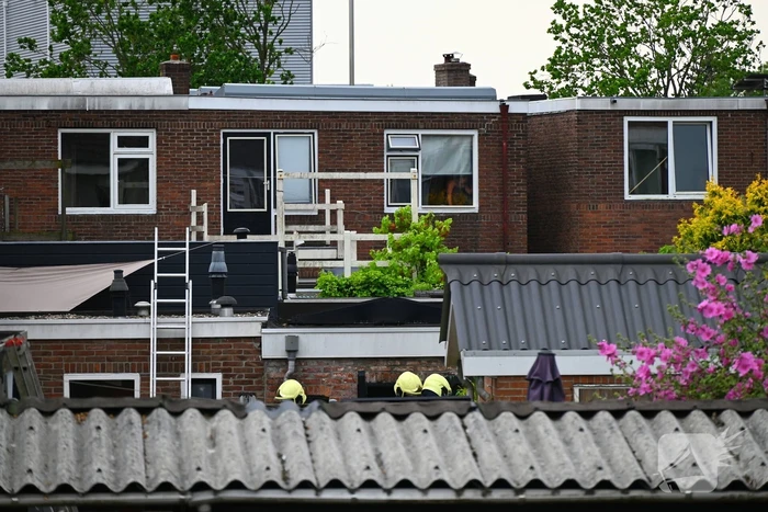 Schuurbrand snel onder controle