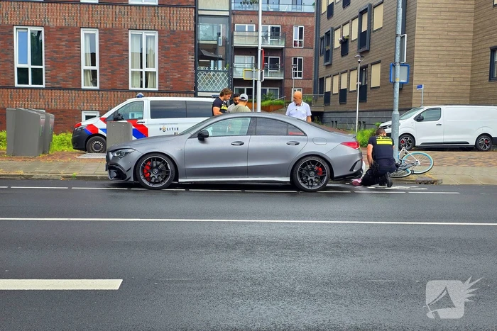 Fietser gewond bij aanrijding met auto