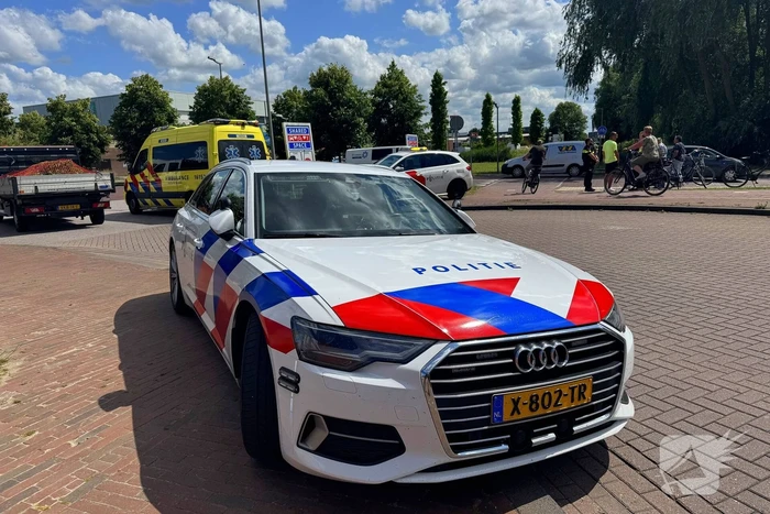 Fietser gecontroleerd in ambulance