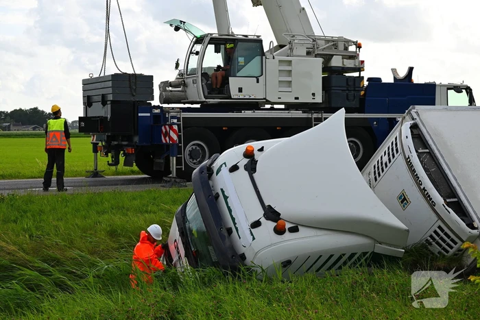 Hijskraan ingezet voor berging