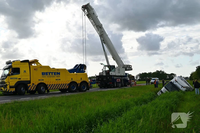 Hijskraan ingezet voor berging