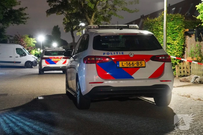 Kogelgat zichtbaar in raam na schietpartij