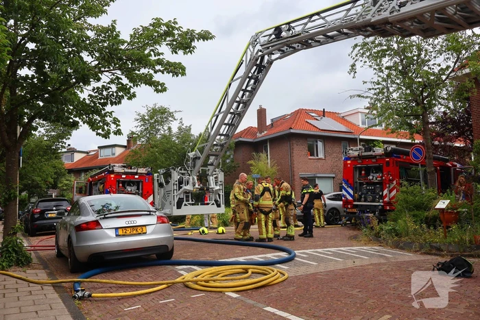 Sloopwerkzaamheden bij brand in dak