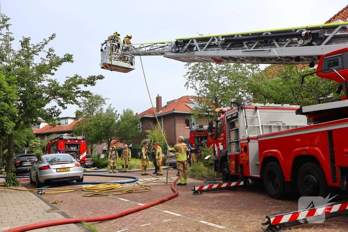 Sloopwerkzaamheden bij brand in dak
