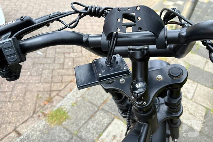 Bestuurder onder invloed aangehouden, fatbiker gewond