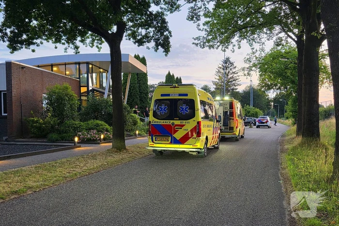 Gewonde en drie aanhoudingen na steekpartij
