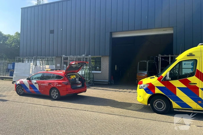 Man gewond bij ongeval met glaspakket