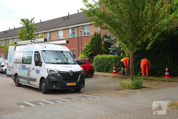 Netbeheerder repareert leidingbreuk