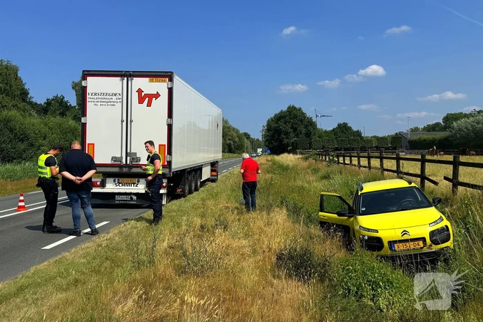 Ongeval tijdens inhaalactie leidt tot schade