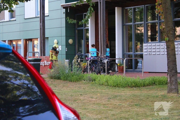 Persoon gecontroleerd bij brand