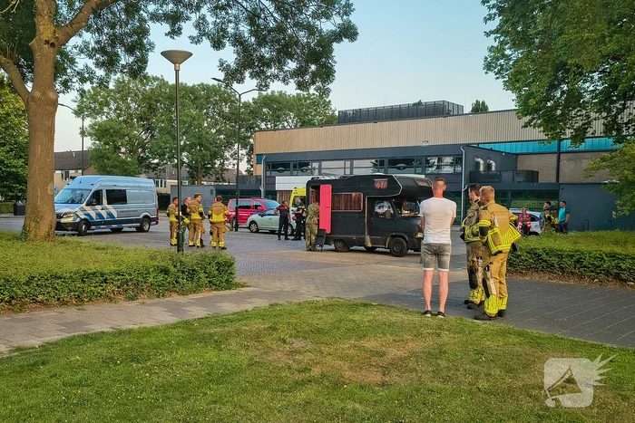 Explosievendienst onderzoekt camper na incident