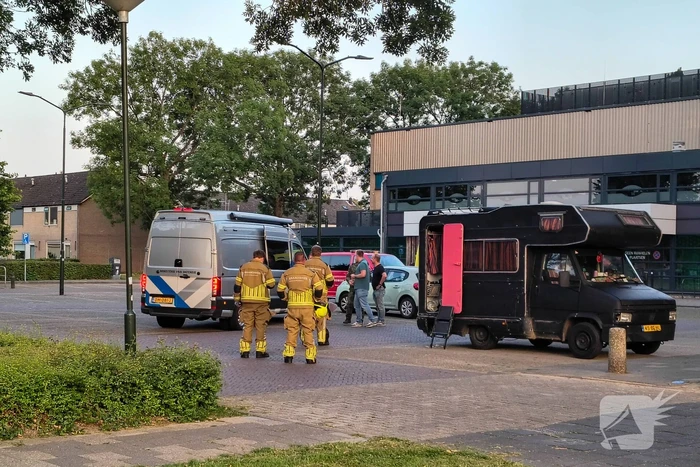 Explosievendienst onderzoekt camper na incident