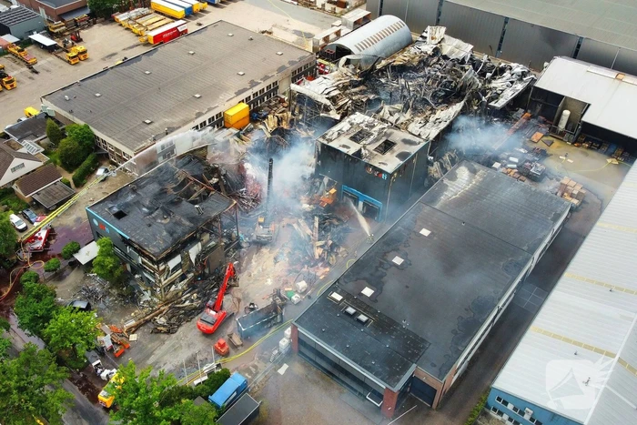 Zware schade door industriebrand