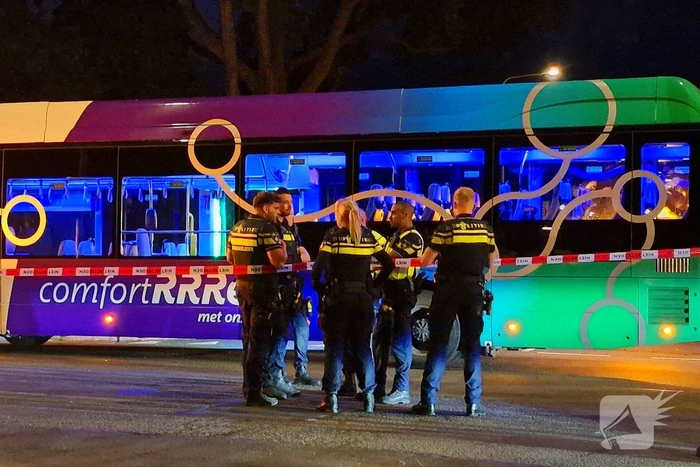 Fietser gewond bij aanrijding met lijnbus
