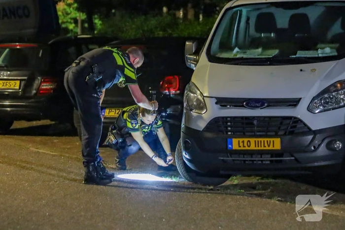 Schietincident in woonwijk: geparkeerde auto beschoten