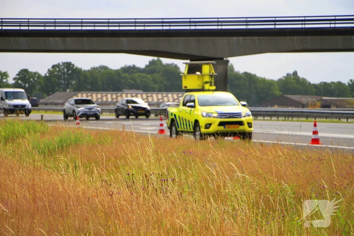 Vrachtwagenbrand door klapband snel geblust