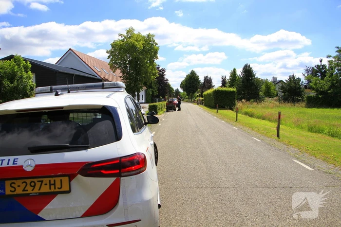 Heftruck gaat in vlammen op