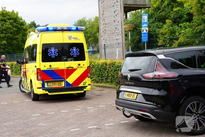 Hulpdiensten ingezet voor noodsituatie in zwembadcomplex