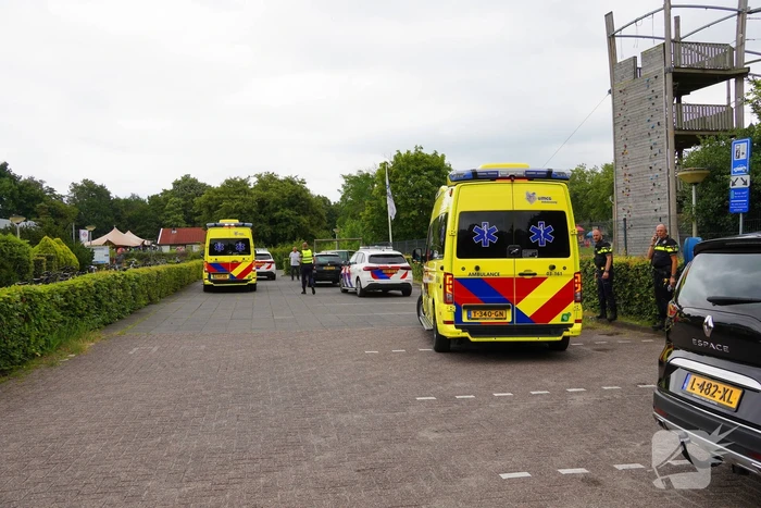 Hulpdiensten ingezet voor noodsituatie in zwembadcomplex