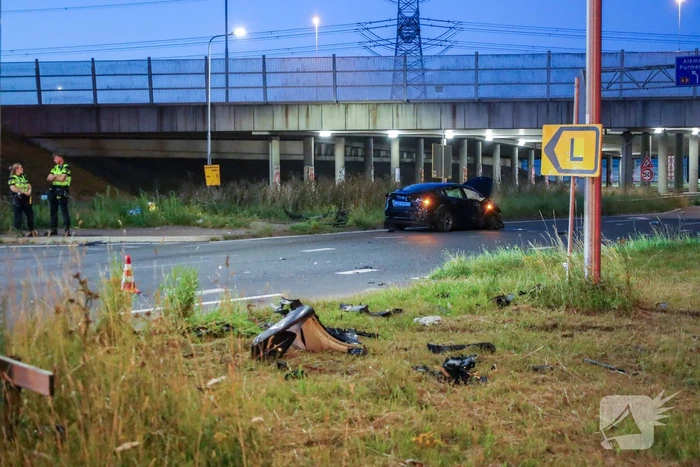 Ongeval tussen taxi en personenwagen leidt tot meerdere gewonden