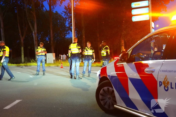 Letsel en veel schade bij aanrijding