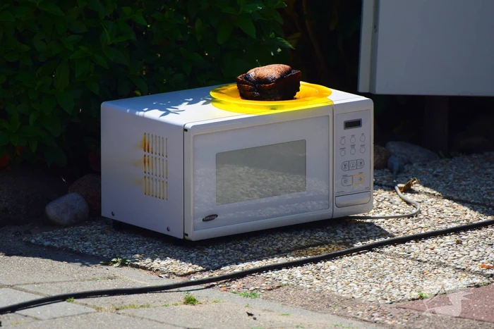 Brandmelding in woning blijkt aangebrand eten in magnetron