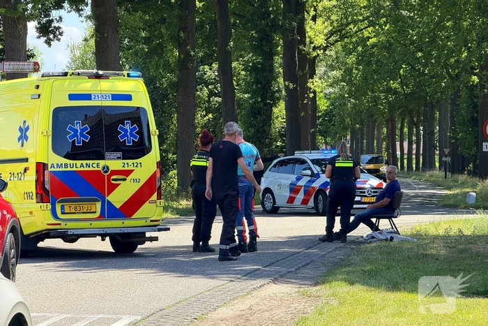 Motorrijder gewond na botsing met auto