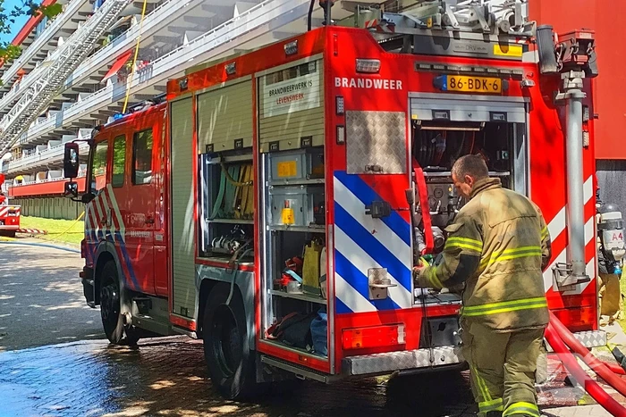 Bewoners ontkomen aan brand