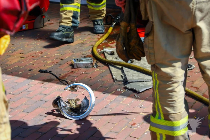 Brand in dierenwinkel snel geblust