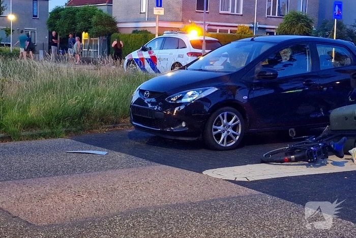 Botsing tussen auto en bakfiets