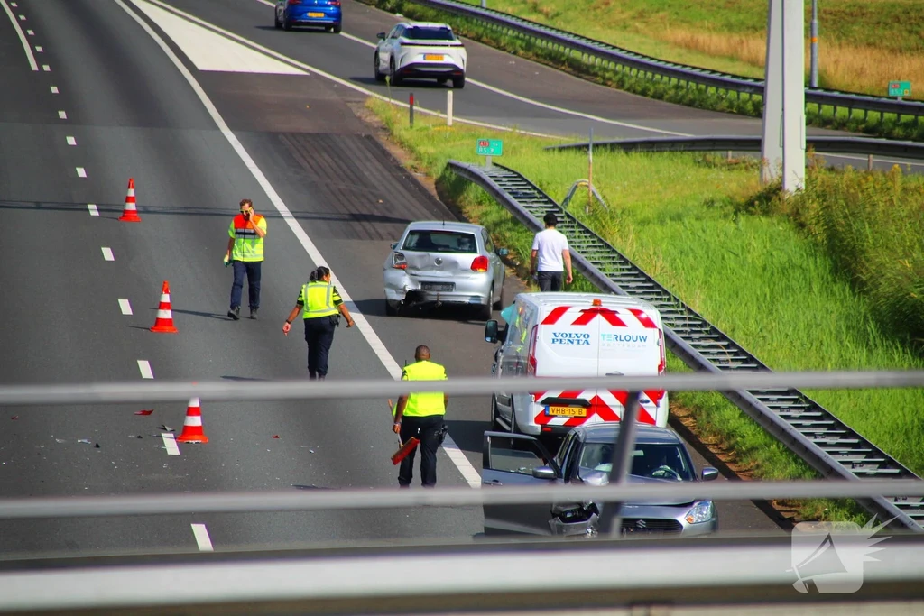 Rijksweg A15 R 85,2 112 nieuws Hardinxveld-Giessendam 