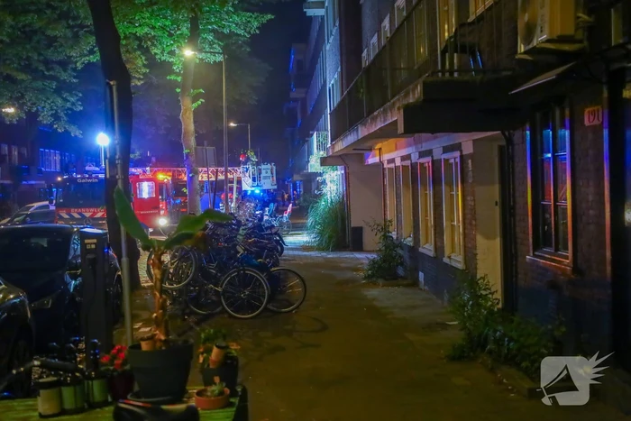 Explosie leidt tot woningbrand en grote hulpverlening