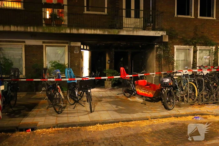 Explosie leidt tot woningbrand en grote hulpverlening