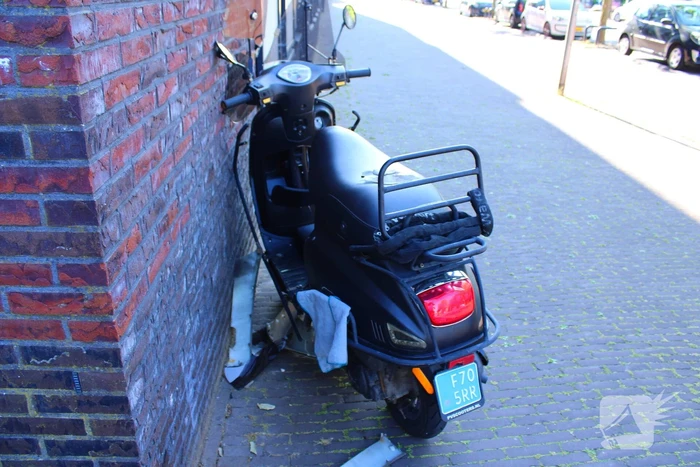 Scooterrijder gewond bij botsing
