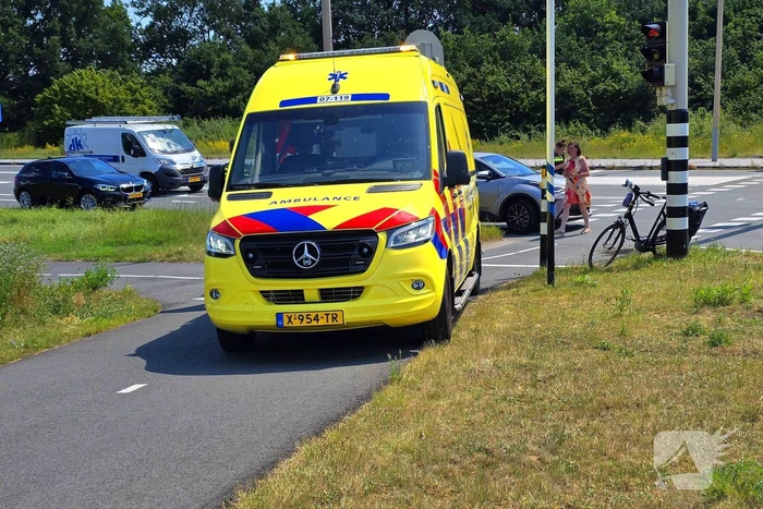 Fietser gewond bij aanrijding met auto