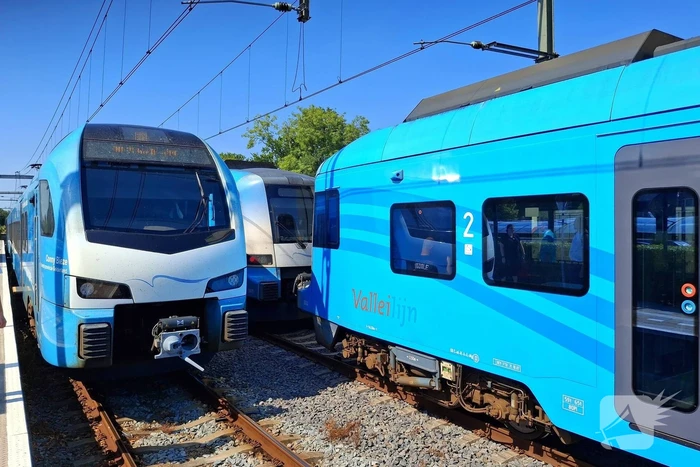Trein gestrand bij station wegens defect