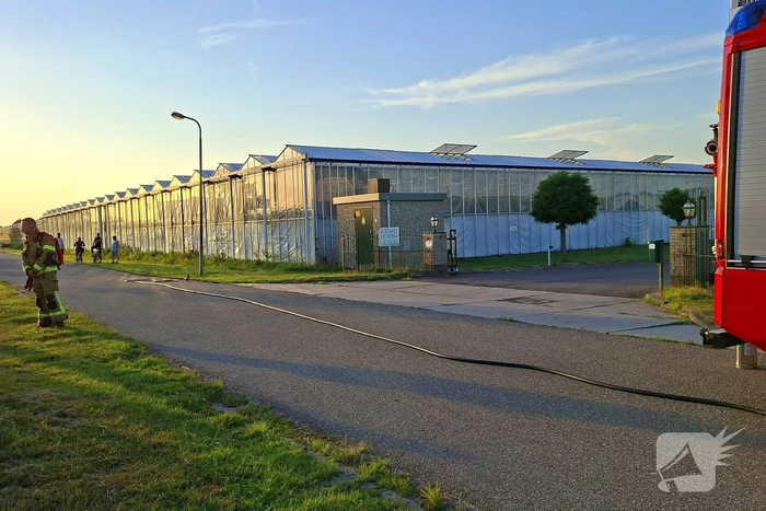 Rook uit technische ruimte door brand
