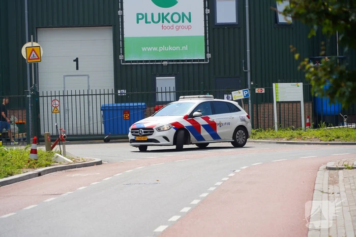 Heftruck volledig uitgebrand