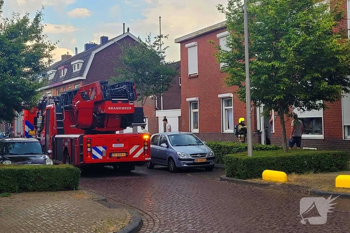 Woningbrand woedt in middag