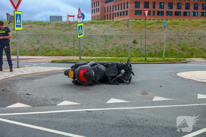 Motorrijder gewond na aanrijding met brommobiel