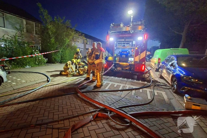 Rijtjeshuis verwoest door uitslaande brand na explosie