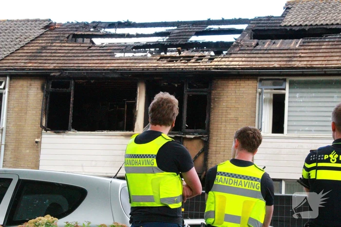Woningbrand treft tientallen gezinnen