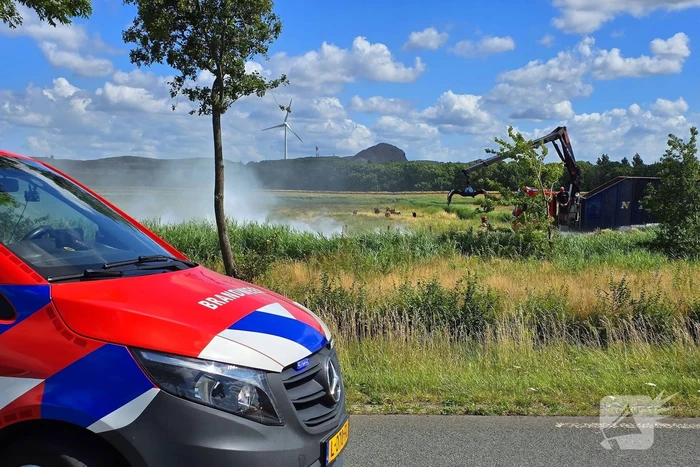 Bermbrand breidt zich snel uit