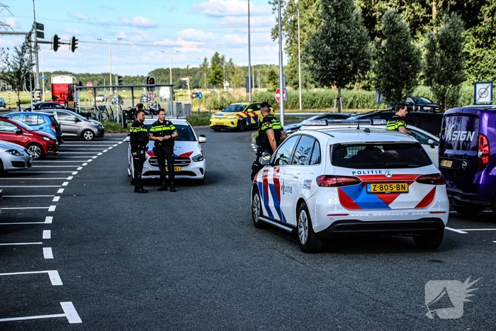 Voertuigen komen in botsing, geen gewonden