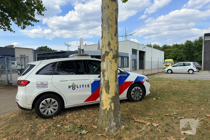 Bestuurder gewond na omgevallen schovel