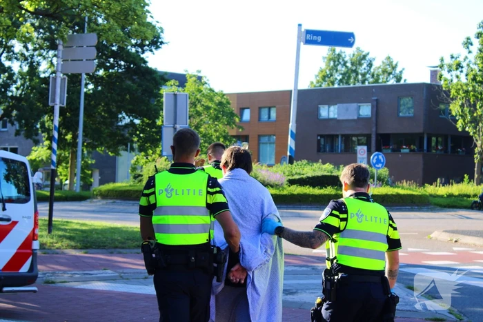 Man met alcohol uit water gered