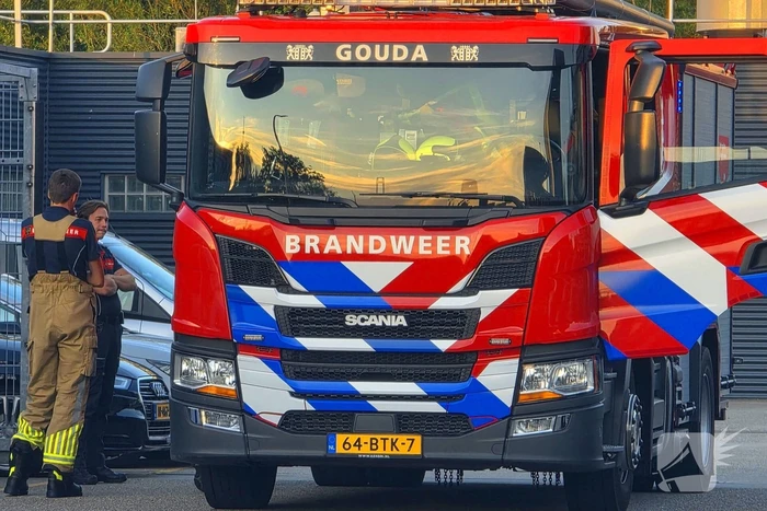 Brandweer verleent hulp in cellencomplex