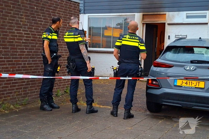 Brandweer en politie onderzoeken woningincident