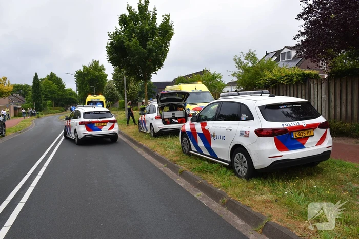Fietser gewond na schrik van hond